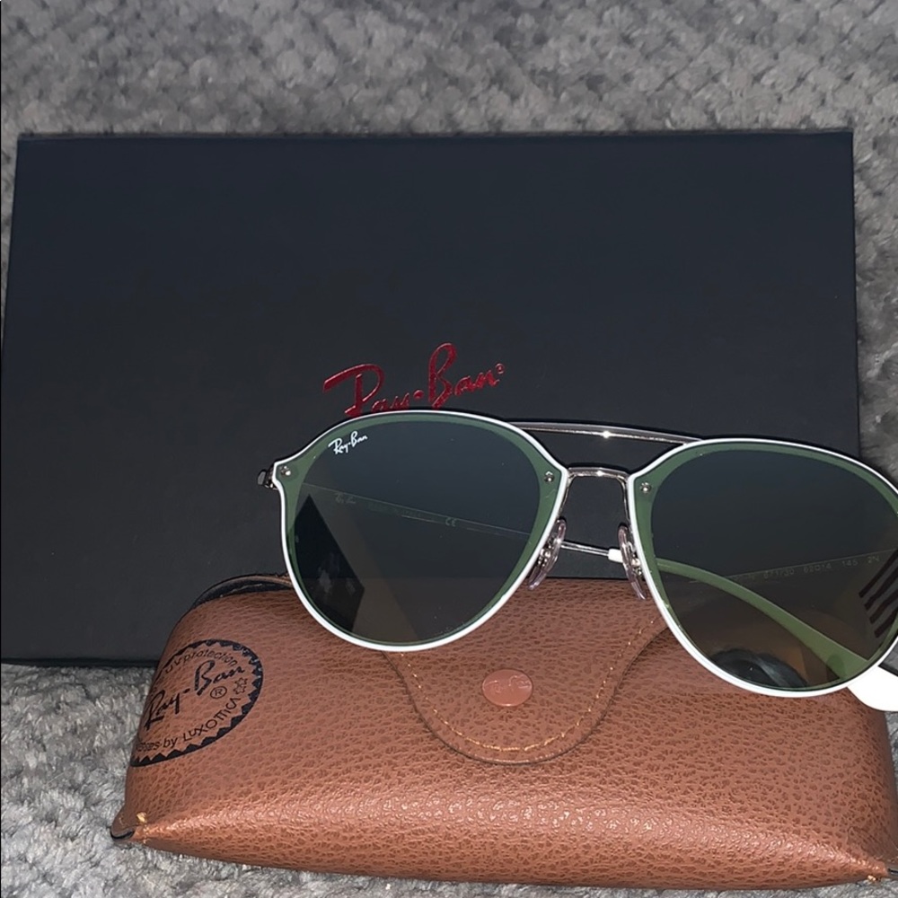 Ray Bans sunglasses